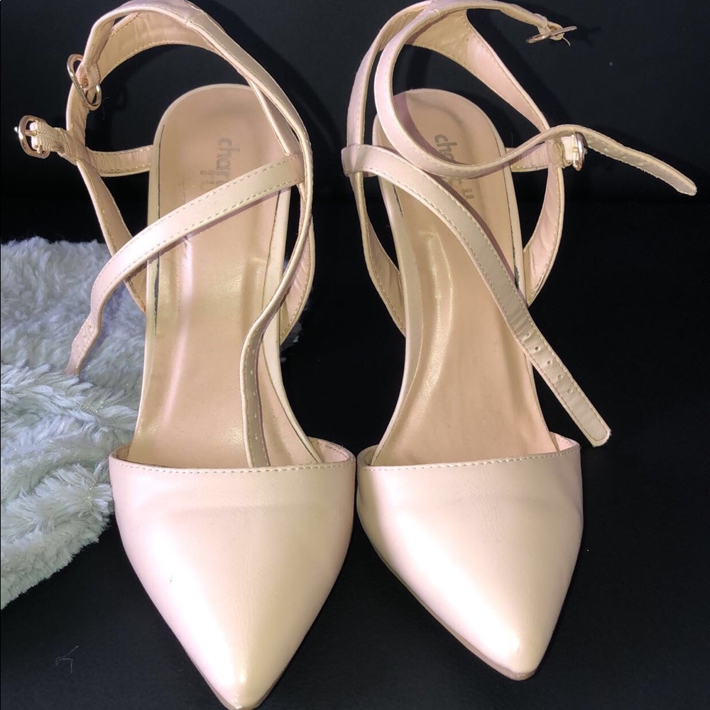 Pointed Heels - Picture 2 of 2